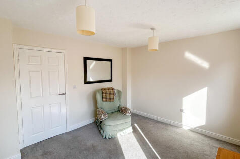 lounge 3