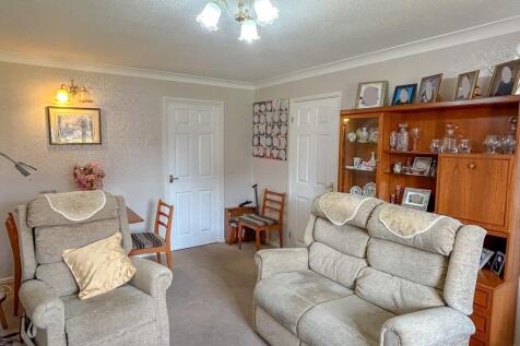 lounge 2