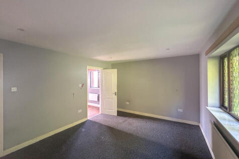 master bedroom 2