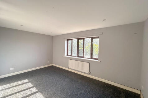 guest bedroom 1