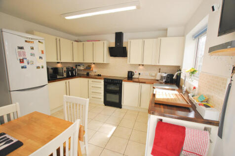Kitchen2_edited