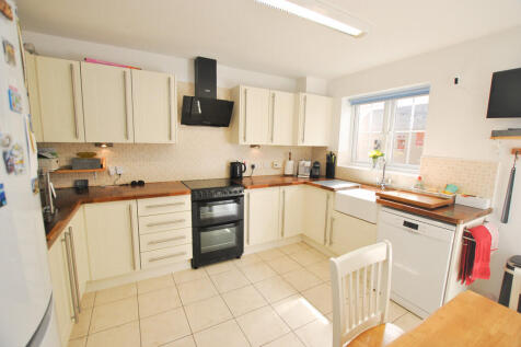 Kitchen1_edited