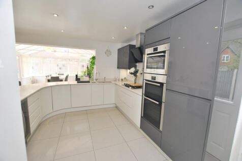 Kitchen2_edited