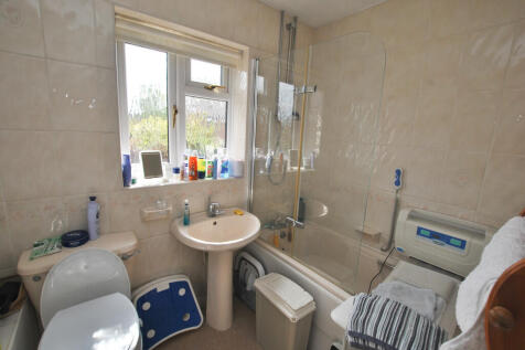 Bathroom_edited