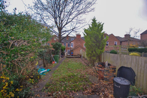 Rear garden_edite...