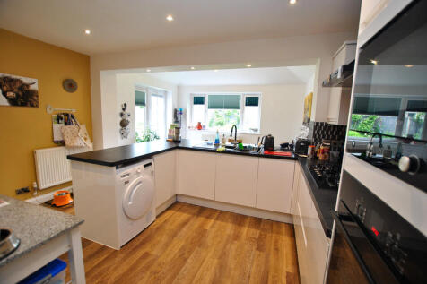 Kitchen2_edited