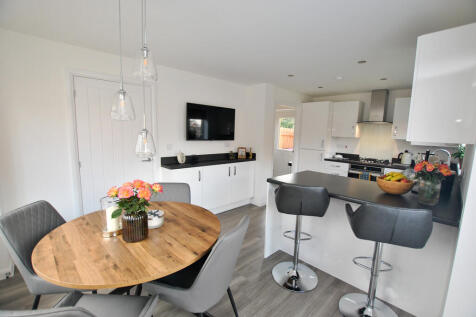 Dining Kitchen2_e...