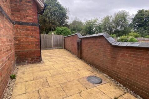 1 Stretton Court