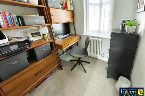 Bedroom/Study