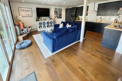 Kitchen/Family Room