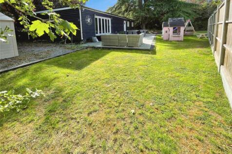 Annexe Side View