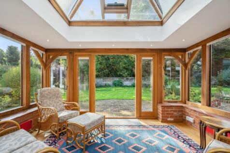 Property Image 11