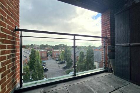 Property Image 4