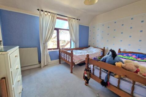 Bed 3