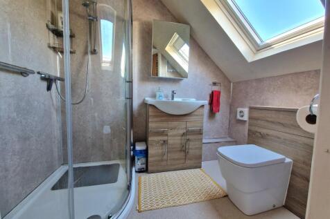 Ff Shower Room