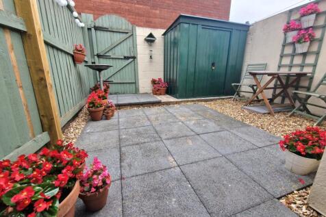 Courtyard Garden