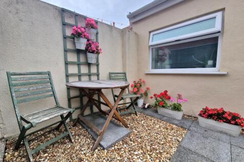 Courtyard Garden
