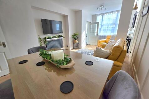 Lounge/Diner