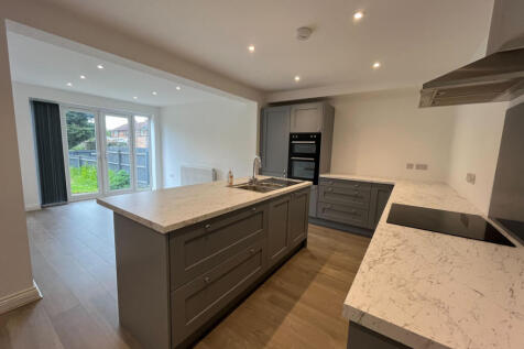 Fairlight, Main Road, Ansty, Coventry, CV7 9JA