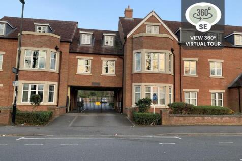 Scholars Court