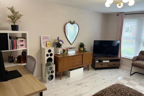 Living room 2