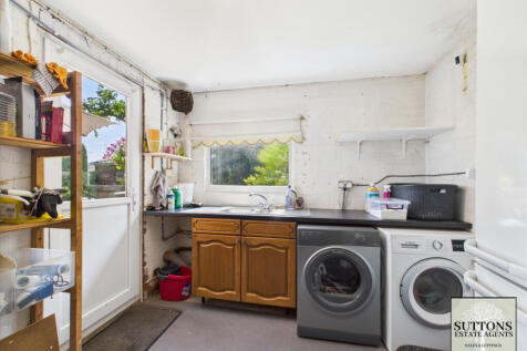 Garage/utility