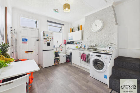 10 Newnham Road, Stoke CV1 5BB
