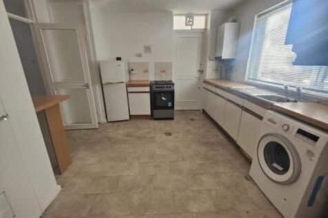 Kitchen 2