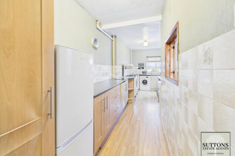 88 Forknell Avenue, Wyken Coventry CV2 3EL