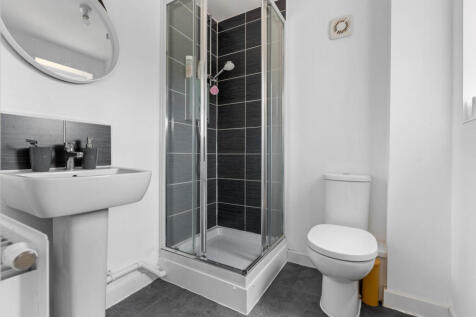 Ensuite for bedroom 4