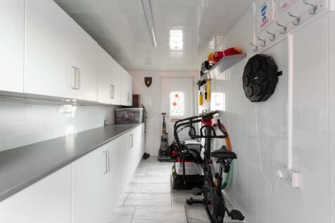 utility room.jpg