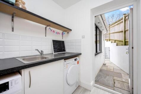 utility room.jpg
