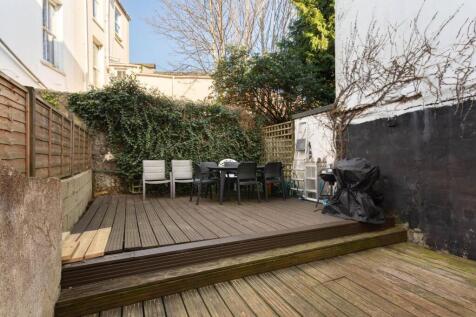 rear garden.jpg