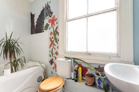 bathroom (4).jpg