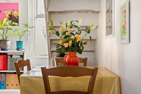 dining area (1).jpg