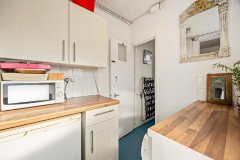 utility room.jpg