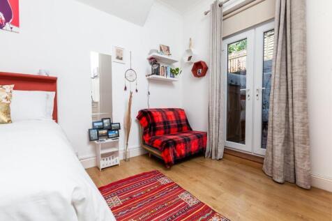 bedroom.jpg