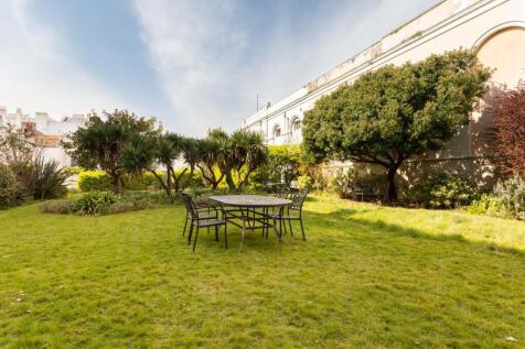 communal garden (1).jpg