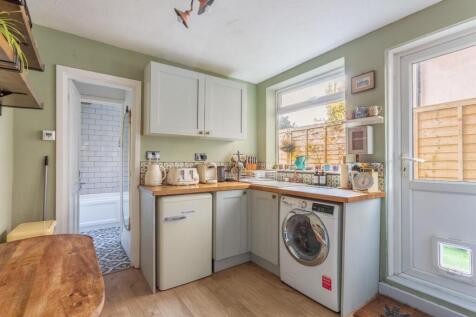 kitchen (1).jpg