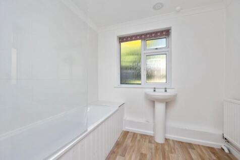 bathroom (1).jpg