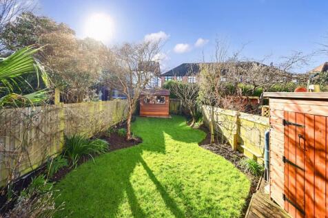 rear garden.jpg