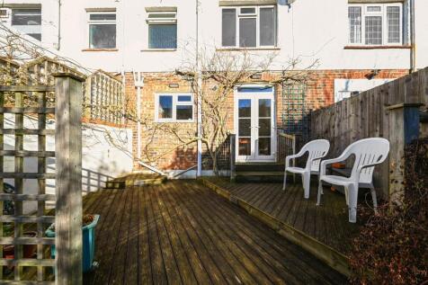 rear garden (1).jpg