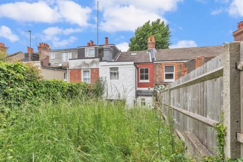 rear garden (1).jpg