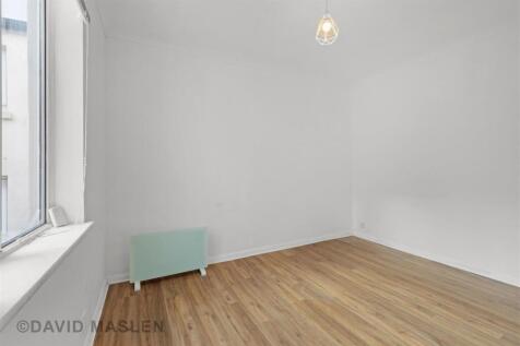 bedroom.jpg
