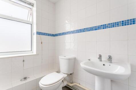 bathroom (4).jpg