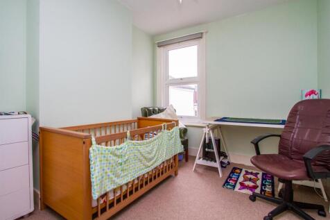 Bedroom 2.jpg