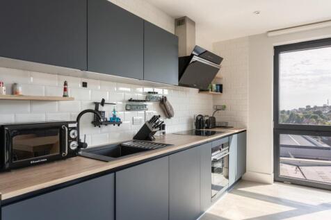 kitchen (1).jpg