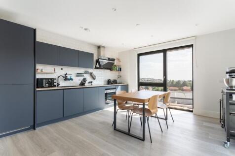 kitchen (3).jpg