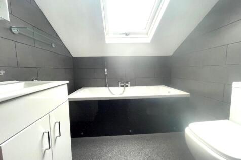 bath2.jpg