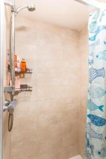 shower room (1).jpg